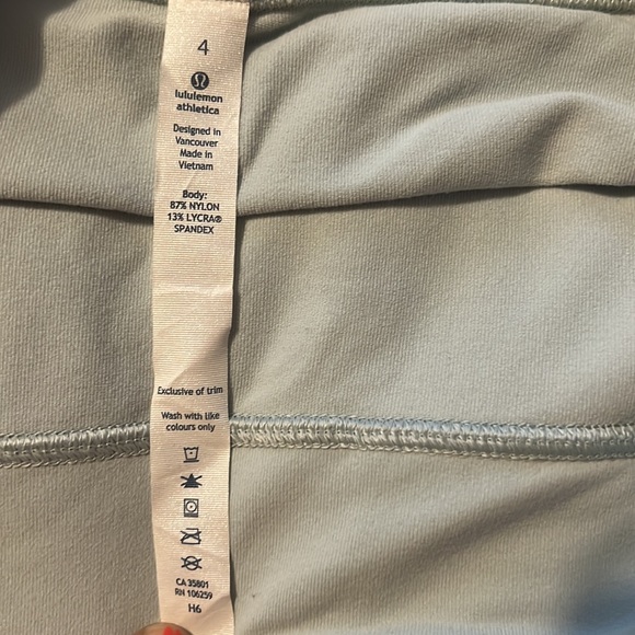 Lululemon short tube skirt - Picture 3 of 3